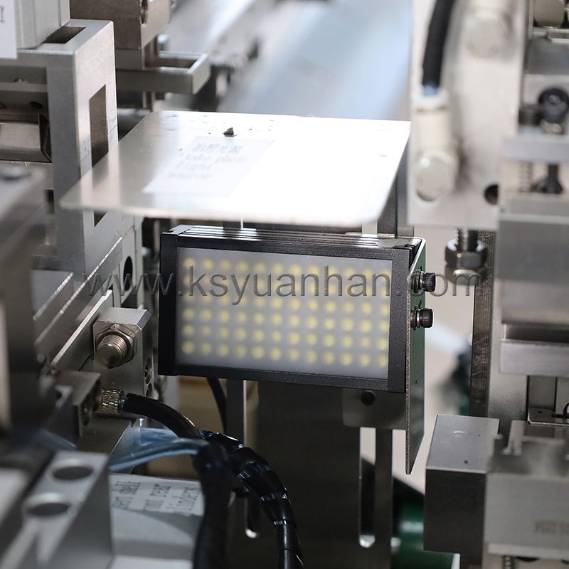 YH-CJK08全自動單頭穿膠殼機(jī)